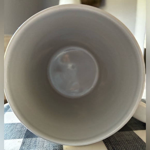 Heart Patterned Red and White Mug - Picture 3 of 6